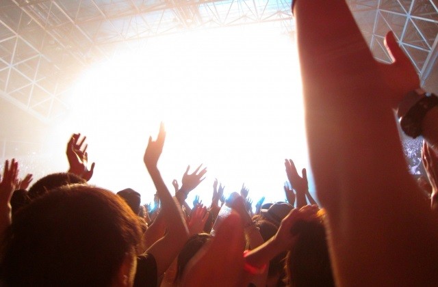 Rock In Japan Festivalの服装はどのようなものがいい おすすめを紹介 フェスセト